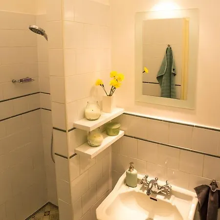 Parliament With A View Apartamento Budapeste